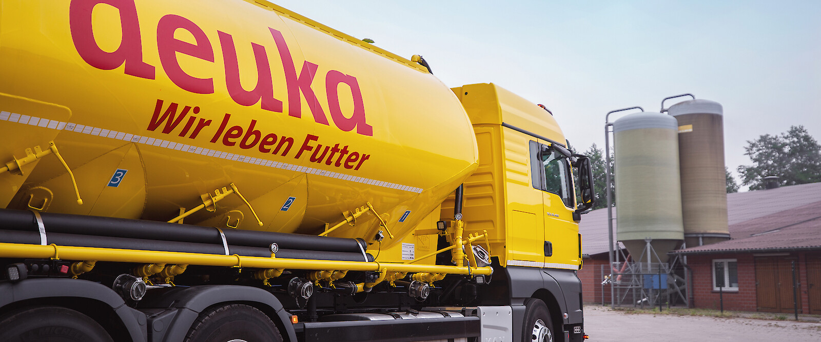 Durch die Verschmelzung erweitert deuka Tiernahrung Cremer das Sortiment seiner Mineralfuttermarke deukaMin umfassend (© deuka Tiernahrung Cremer).
