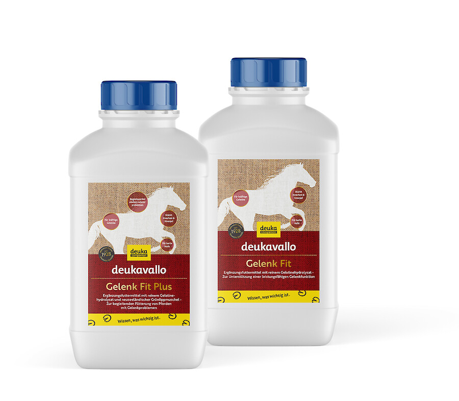Packshot of the two new supplements for horses with joint diseases: deukavallo Gelenk Fit and deukavallo Gelenk Fit Plus (© Deutsche Tiernahrung Cremer).