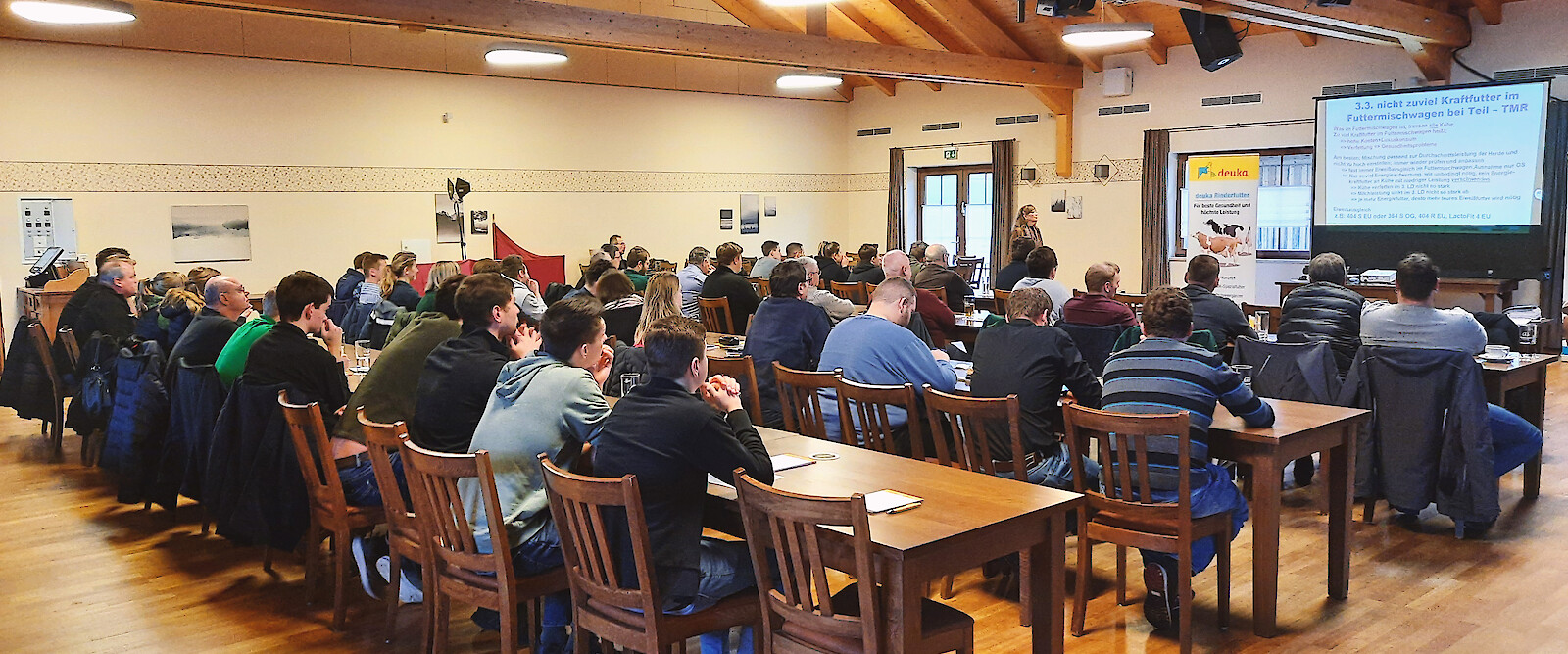 Full house - the training of the Land Traders 2023 in Bavaria was well attended (© Deutsche Tiernahrung Cremer).